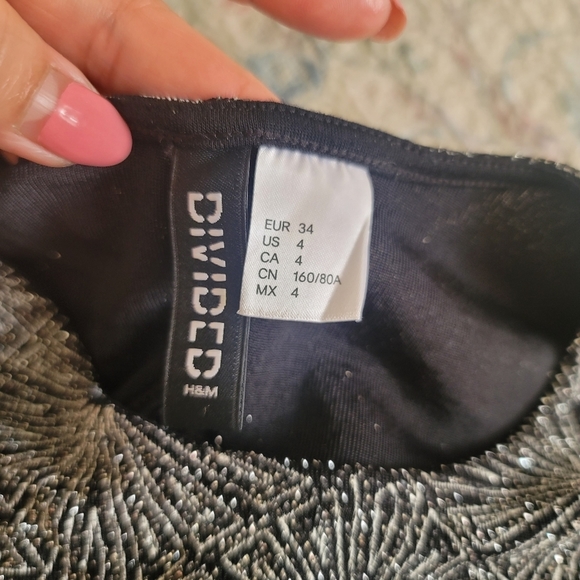 H&M Glittery Fitted Long Sleeves Mini Dress 4 - Picture 11 of 11